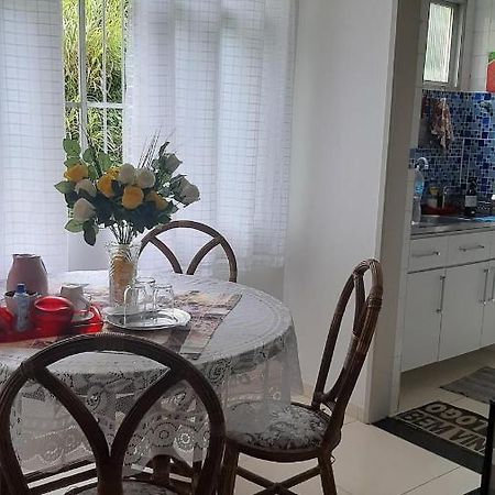 Bem Localizado Apartamento 2 Quartos Orla Rio Vermelho Ha 20 Min Da Barra-Ondina Internet Arcondicionado Salvador Ngoại thất bức ảnh