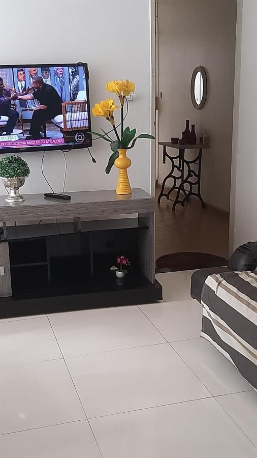 Bem Localizado Apartamento 2 Quartos Orla Rio Vermelho Ha 20 Min Da Barra-Ondina Internet Arcondicionado Salvador Ngoại thất bức ảnh